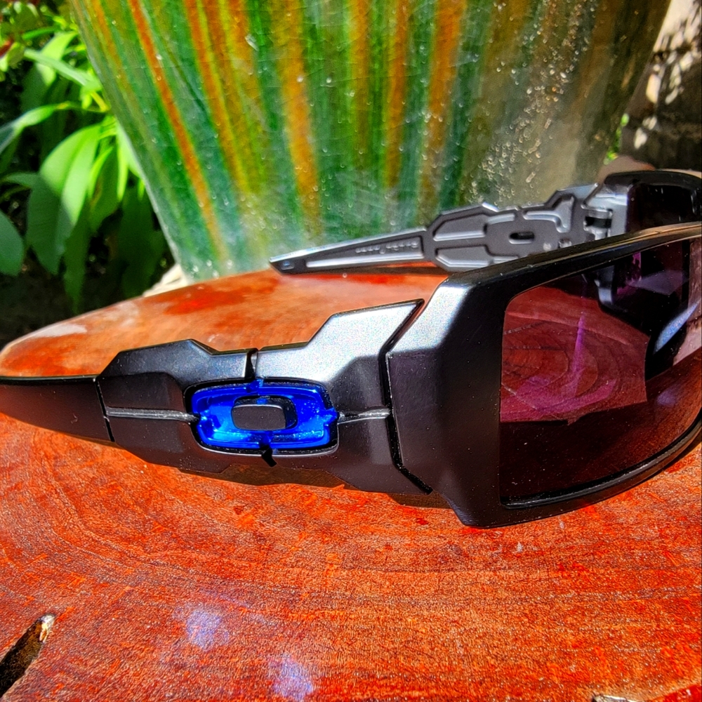 Oakley Oil rig